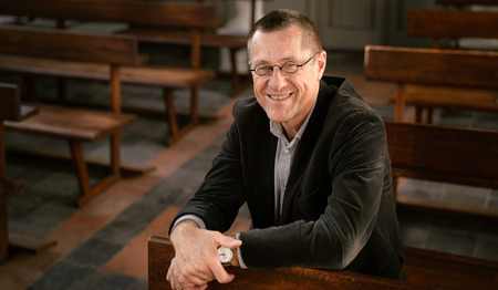 Classispredikant Wim Beekman: “In een dorp heeft de kerk alles voorhanden om relevant te blijven” 