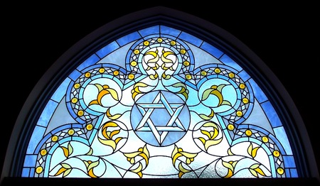 Pak antisemitisme bij de wortel aan!