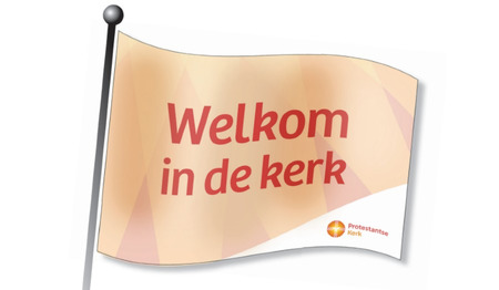 Vlaggen en spandoeken: ‘De kerk is open!’ of ‘Welkom in de kerk’