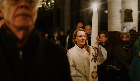 St.-Bavokerk in Haarlem start Veertigdagentijd met intieme viering op Aswoensdag  