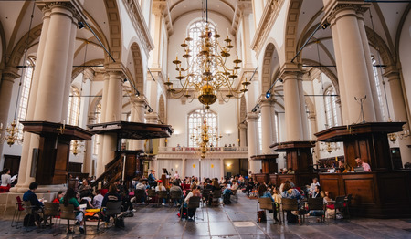Maak tijdens open kerk-dagen verbinding met bezoekers